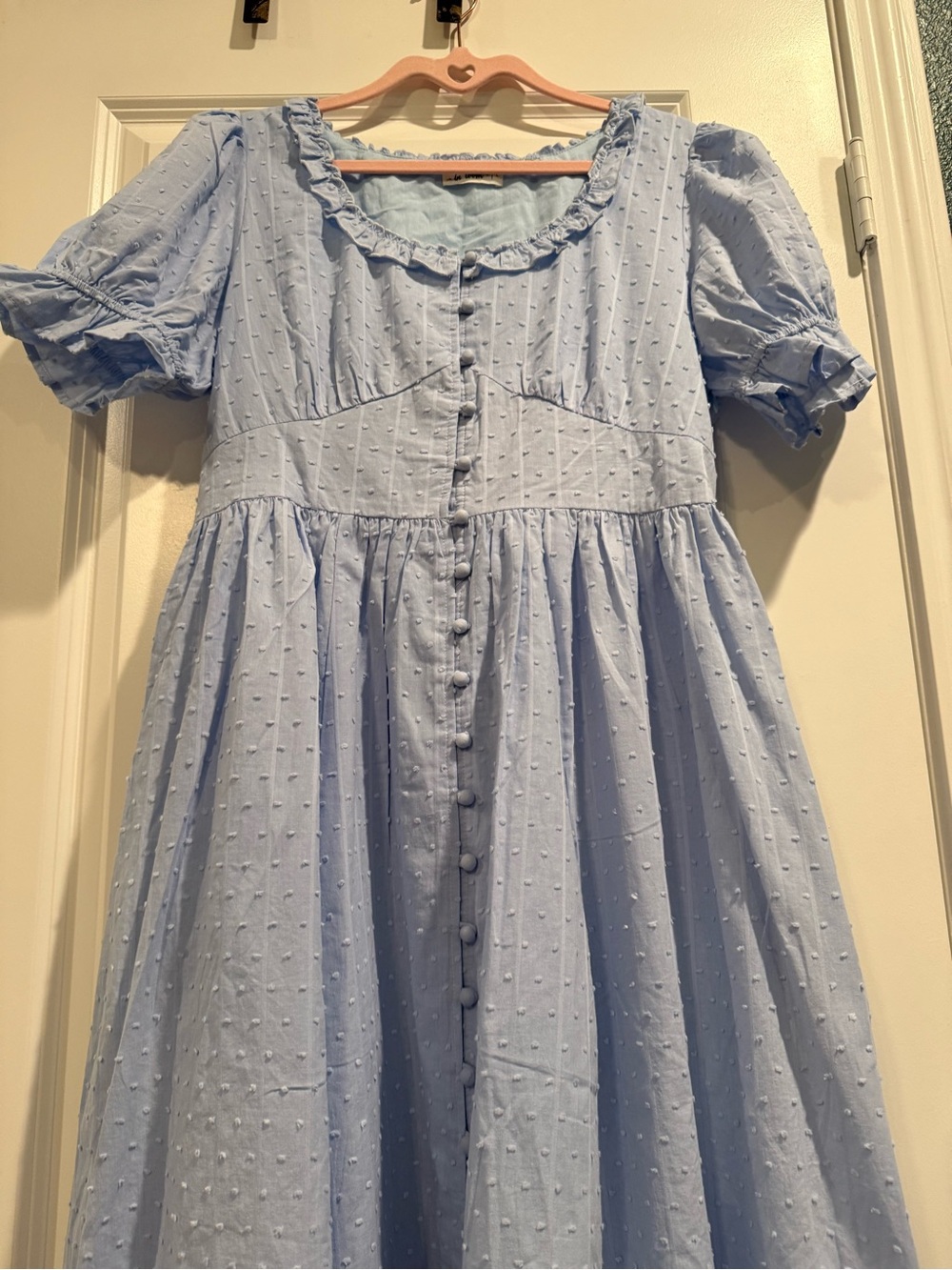 Beautiful Light Blue Puff-Sleeve Button-Front Maxi Dress - Picture 2 of 13